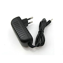 Gomax 5V 2A Adaptör 2,5*0,7 mm